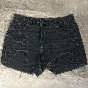 NWOT AEO black jean shorts